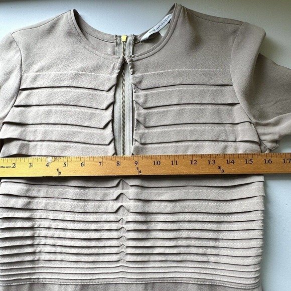 Diane Von Furstenberg Dress Womens 4 Kimian Silk Pleated Split Neck Long Sleeve - Picture 9 of 12